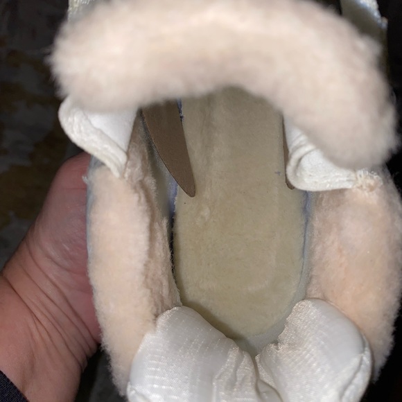 ‼️ Not for Sale ‼️ Uggs Lakesider Zip Puff white - Picture 5 of 7